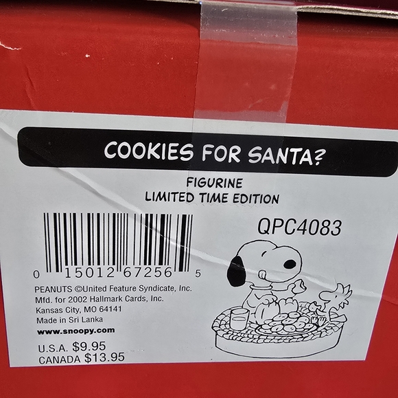 Snoopy and Woodstock Christmas Figurine - Picture 4 of 5